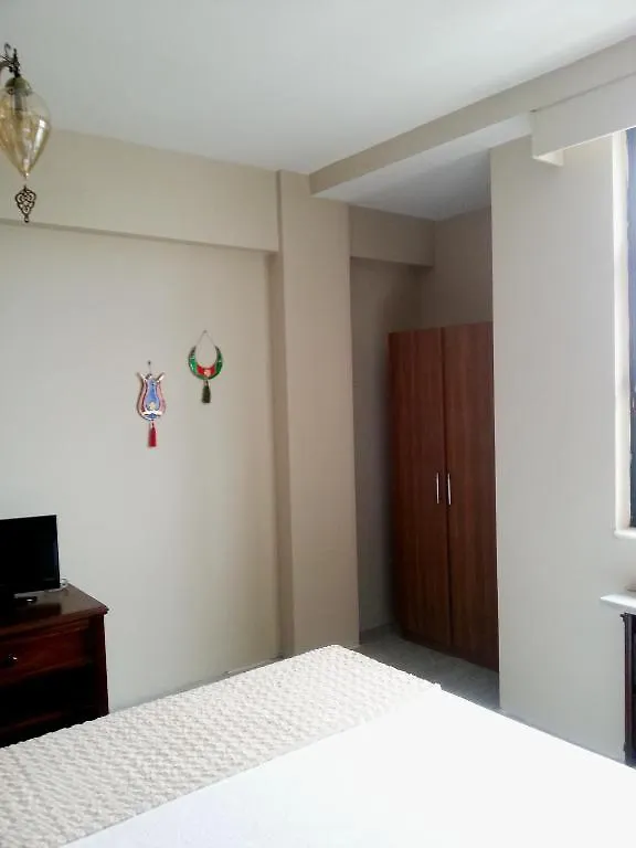 Esra Sultan Petrol Hotel Istanbul