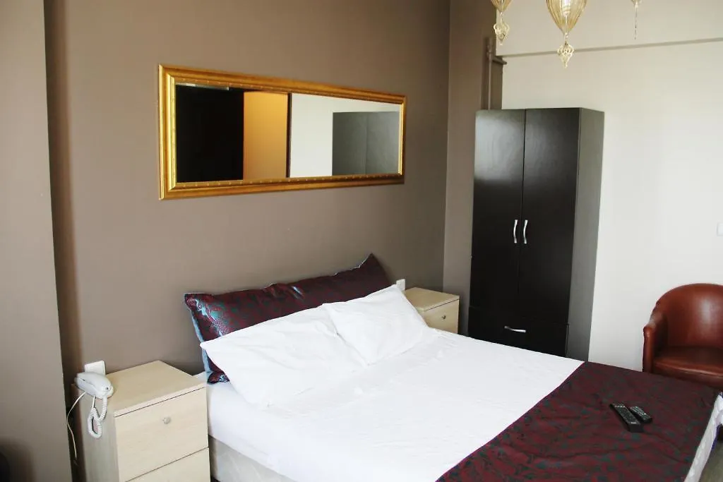 Esra Sultan Petrol Hotel Istanbul