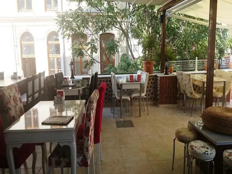Esra Sultan Petrol Hotel Istanbul