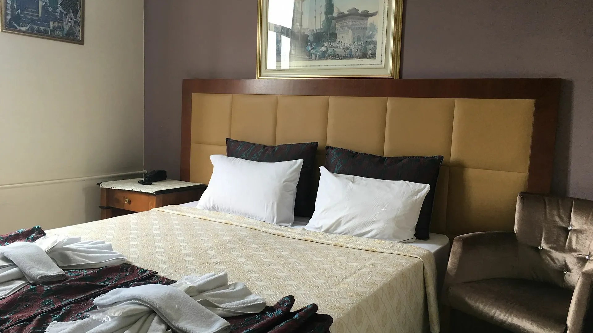 Esra Sultan Petrol Hotel Istanbul Turkey