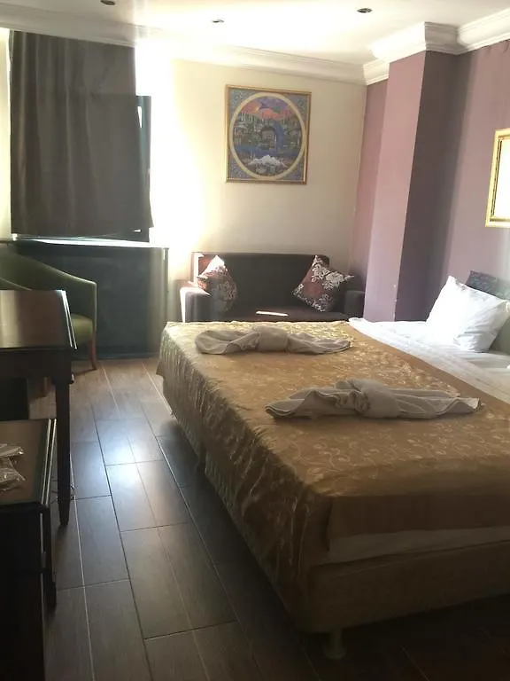 ***  Esra Sultan Petrol Hotel İstanbul Türkiye