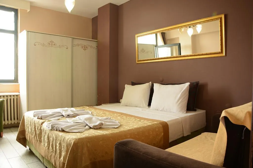 Esra Sultan Petrol Hotel Provincia di Provincia di Istanbul Turchia