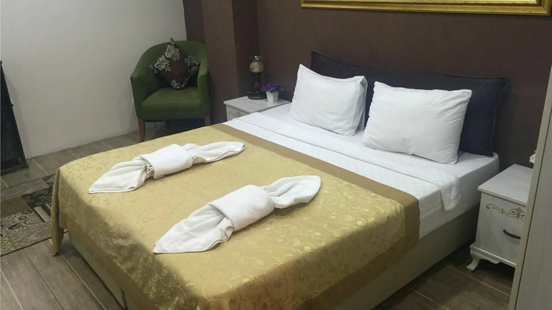 Esra Sultan Petrol Hotel Provincia di Provincia di Istanbul 3*,